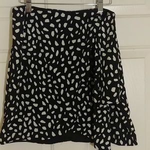 Item ditto by Shoedazzle Wrap Around Skirt Look